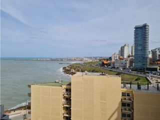 4 ambientes con vista al mar y cochera - Alquiler 36 meses Playa Chica