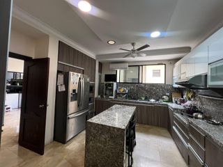 Foto 19 de VENTA CASA ESQUINERA URB. LA PUNTILLA (RS)