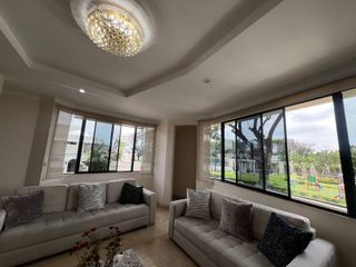 Foto 11 de VENTA CASA ESQUINERA URB. LA PUNTILLA (RS)
