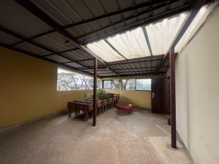 Foto 5 de VENTA CASA ESQUINERA URB. LA PUNTILLA (RS)