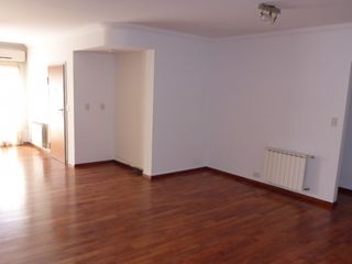 Foto 3 de Piso en venta en Ramos Mejia Sur
