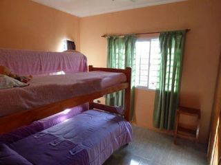 Casa en venta - 2 dormitorios 2 baños - Cochera - 250mts2 - San Carlos, La Plata