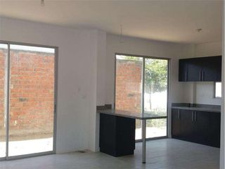Foto 12 de casa de venta sur de Manta