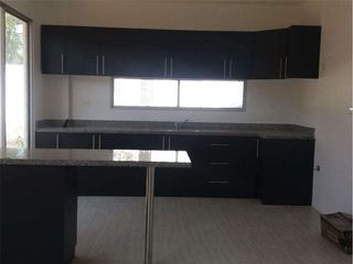 Foto 10 de casa de venta sur de Manta