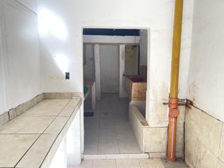 Foto 9 de Venta de 2 Locales -  en San Justo