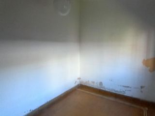 Foto 16 de Oportunidad Desarrollistas Venta Casa a Reciclar 4 dormitorios z/CPC en Arguello U$S110.000.