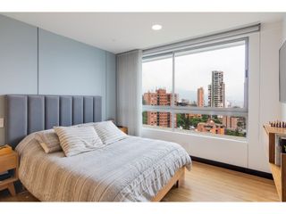 Apartamento remodelado para la venta en los Balsos - El Poblado
