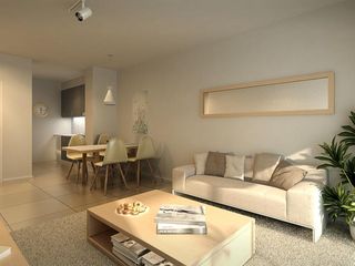 3 ambientes al contrafrente con master suite, balcón, 2 baños y vista al río