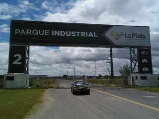 Galpón en el Parque Industrial en La Plata
