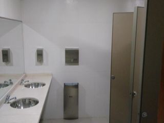 Av Luis Candido Carballo 183 - VENTA OFICINA CON COCHERA EN ROSARIO -