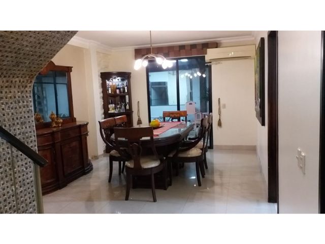 Alquilo casa amoblada en ciudad celeste