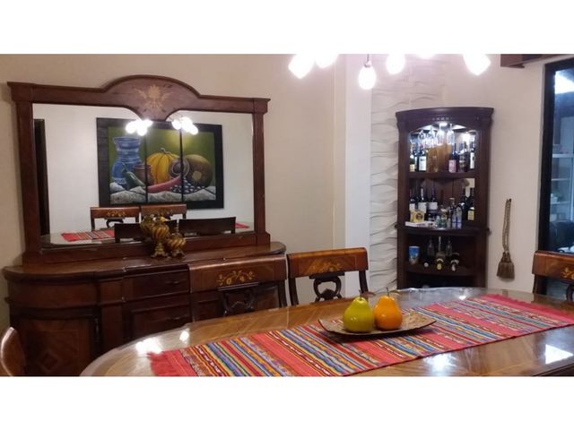 Alquilo casa amoblada en ciudad celeste