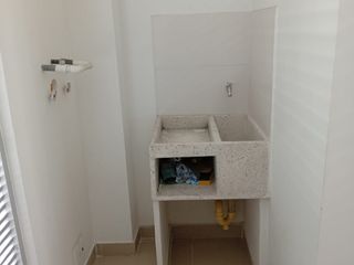 Foto 10 de casa en arriendo en ciudad santa bárbara. Cod A120387