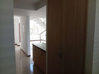 Foto 9 de casa en arriendo en ciudad santa bárbara. Cod A120387