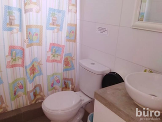 Foto 31 de MODERNA CASA EN VENTA CON 6 DORMITORIOS CON PISCINA EN PARACAS
