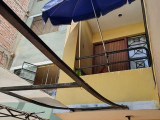 Foto 13 de Se Vende Casa De 4 Pisos Urb. Palao S.M.P.
