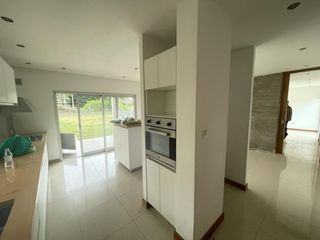 Foto 5 de Casa en Alquiler Barrio Privado Arenas del Sur