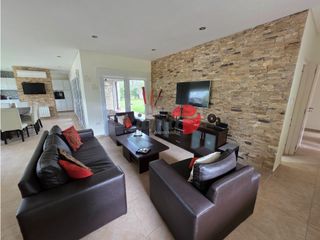 Foto 3 de Casa en Venta - Barrio Cerrado - Calidad de Construcción