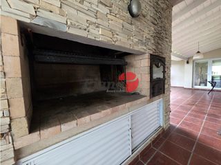 Foto 26 de Casa en Venta - Barrio Cerrado - Calidad de Construcción