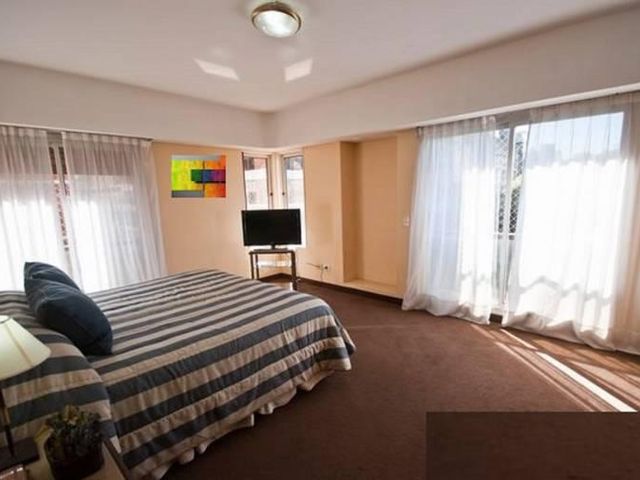 Venta - Departamento - Recoleta - Retiro - 192 m2  - 3 dormitorios -1 cochera - ALTO