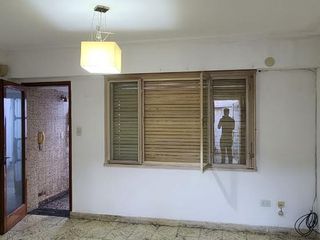 PH en venta - 2 Dormitorios 1 Baño - 80Mts2 - La Plata