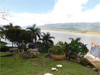 Hermosa Finca en Venta Ubicada en El Lago Calima - Valle del Cauca