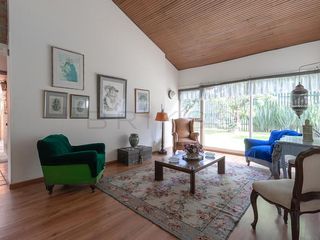 Foto 1 de casa en venta en niza sur. Cod V4400