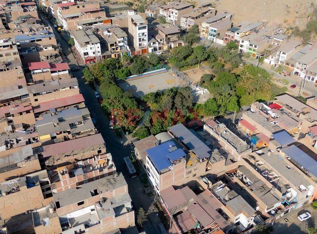 Casa en Venta en San Juan de Lurigancho - Vista 6