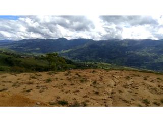 Lote de 4700m2 en venta en Barbosa, Antioquia, espectaculat vista
