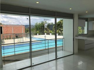 Maat vende Casa en conjunto, El Recreo-Villeta 217M2 $ 700Millones