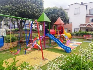 Foto 3 de VENTA DE CASA EN FLORIDABLANCA BARRIO EL BOSQUE PRECIO DE OPORTUNIDAD. Cod V5866