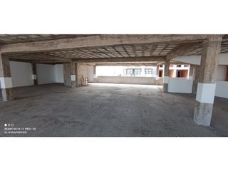 Foto 9 de EDIFICIO DE COCHERAS CON MUY BUENA RENTA