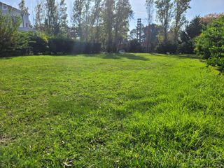 Venta - Inmejorable Terreno de 900 m2 en Ayres de Pilar - Bayugar Negocios Inmobiliarios
