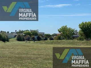 Foto 1 de Venta de lote a fondo verde, increíble orientación- Santa Sofía