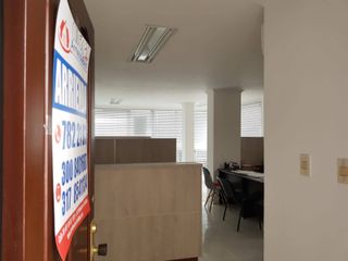 Foto 1 de OFICINA EN VENTA BARRIO CENTRO | 1032
