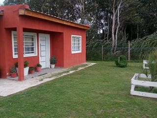 Casa en venta - 2 Dormitorios 1 Baño - Cochera - 1.400Mts2 - Mar del Tuyú