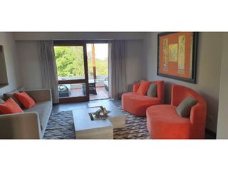 VENTA DE VIVIENDA EN POTRERILLO DE LARRETA - viv0220