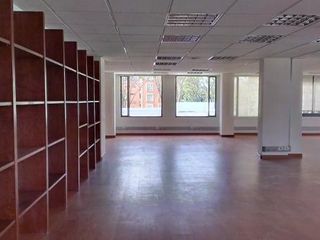 Foto 4 de Arriendo Oficina Parque 93 De 210 M2 en 4 piso