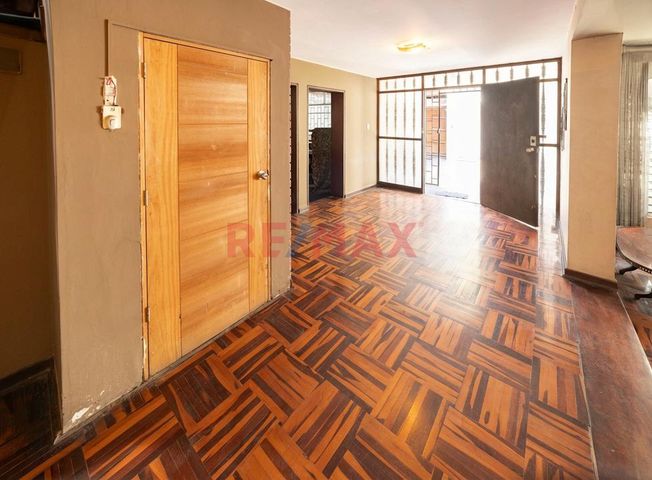 Casa en Venta en Santiago de Surco - Aanzicht 4