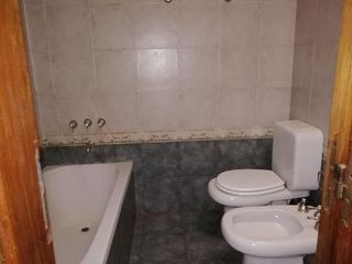 Foto 4 de Casa en Venta en el Recodo-5 Dormitorios