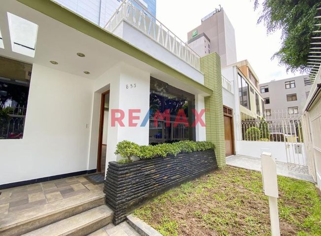 Casa en Venta en San Isidro - Vista 4