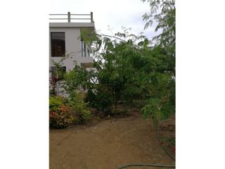 Casa amoblada de venta  en Puerto Cayo