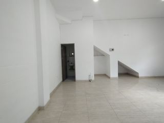 Foto 3 de local en arriendo en avenida del rio. Cod A11132