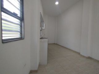Foto 4 de local en arriendo en avenida del rio. Cod A11132