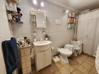 3 ambientes con cochera -  Zona Guemes