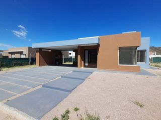 Foto 1 de VENTA DE CASA EN Juana Koslay