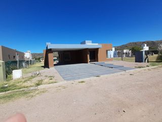 Foto 3 de VENTA DE CASA EN Juana Koslay