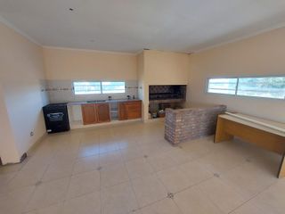 Foto 8 de Casa-quinta sobre excelente lote de 40 x 120 mts de fondo
