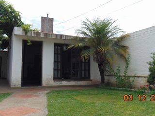 Foto 5 de Venta B* Juramento-Casa con amplio frente