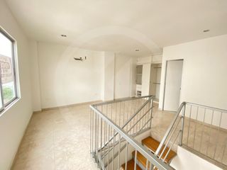 Foto 7 de Apartamento duplex en San Antonio, frente a la terminal de transporte, Montería